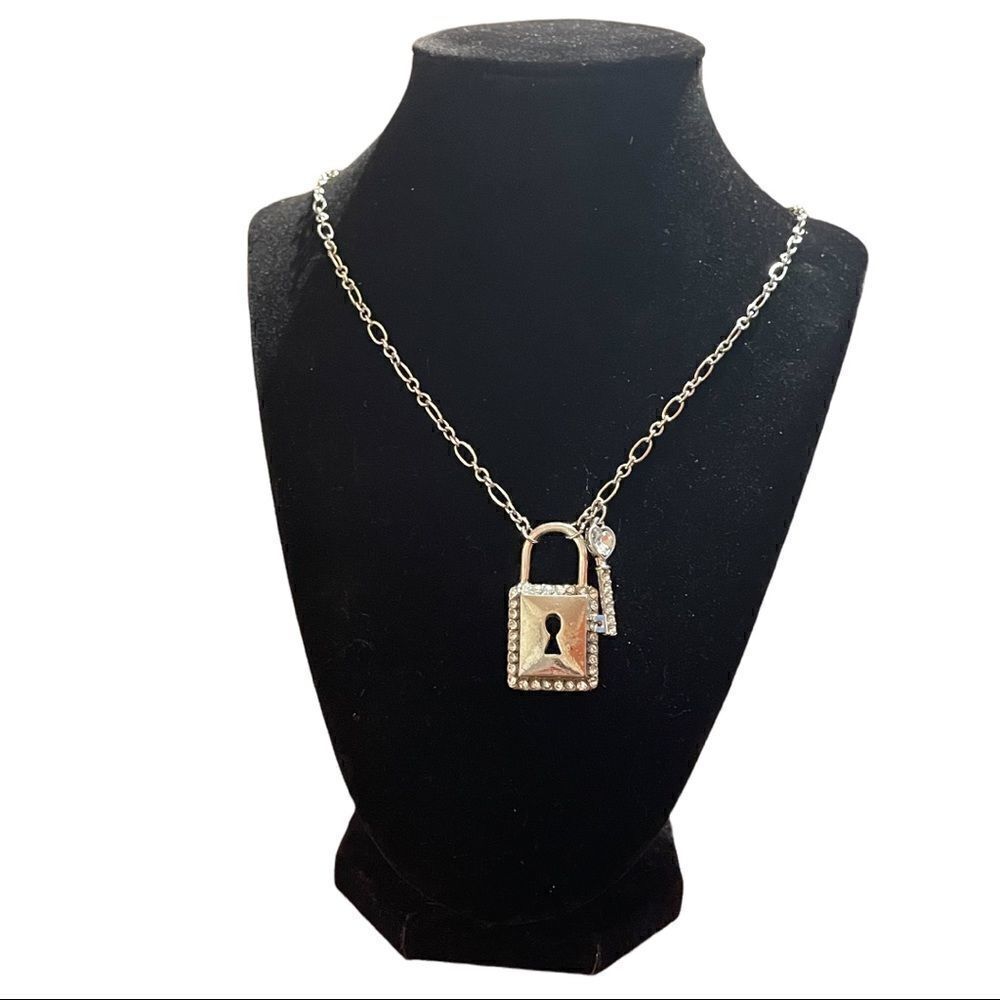 NWT HOLIDAY LANE Silver-Tone Crystal Lock & Key Pendant Necklace